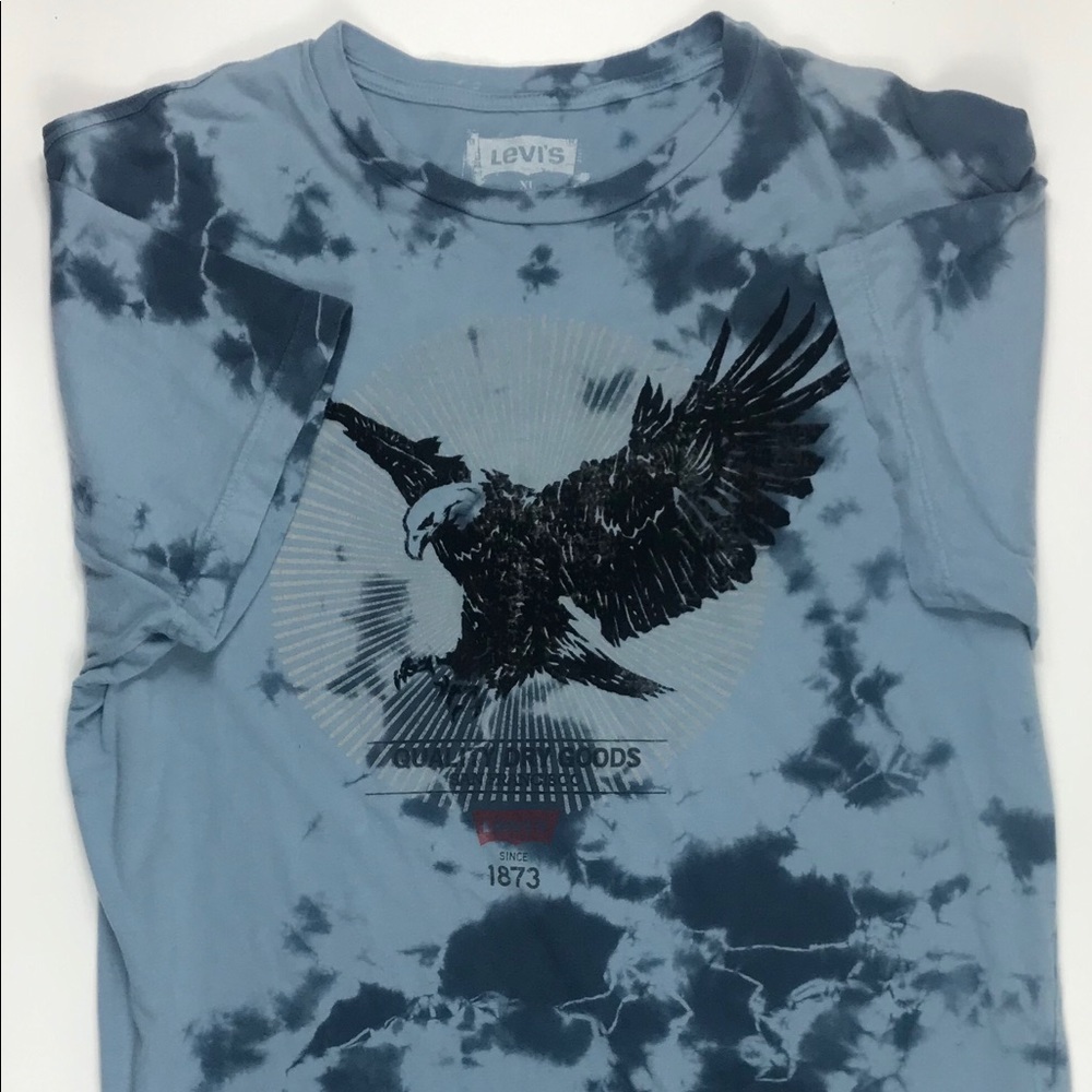 Levi’s T-shirt